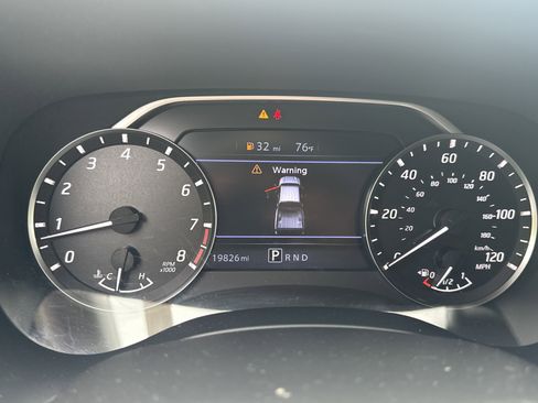 Used 2023 Nissan Frontier SV RWD image 26