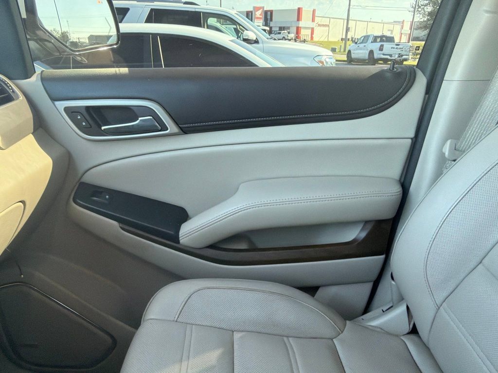 Used 2018 GMC Yukon XL Denali w/ Denali Ultimate Package AWD/4WD image 24