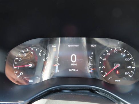 Used 2024 Jeep Compass Trailhawk AWD/4WD image 12
