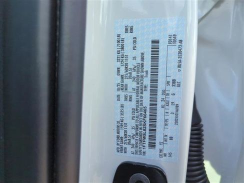 New 2025 Ford F150 Lariat w/ Equipment Group 501A Mid image 19