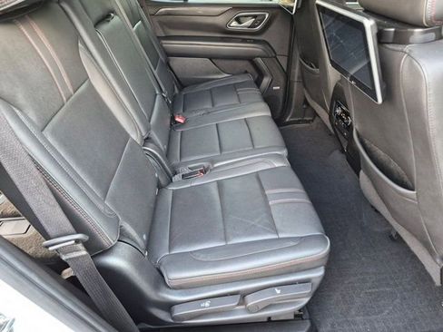 Used 2022 Chevrolet Tahoe RST AWD/4WD image 19