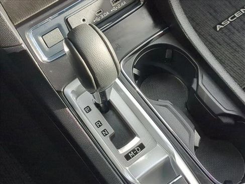 Certified 2025 Subaru Ascent Premium image 18