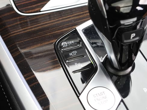 Used 2023 BMW X5 sDrive40i w/ M Sport Package RWD image 28