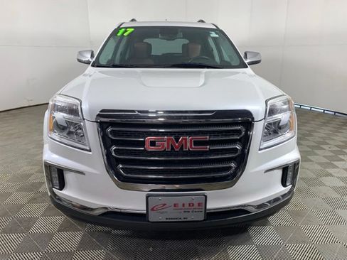 Used 2017 GMC Terrain SLT w/ Driver Alert Package I AWD/4WD image 7