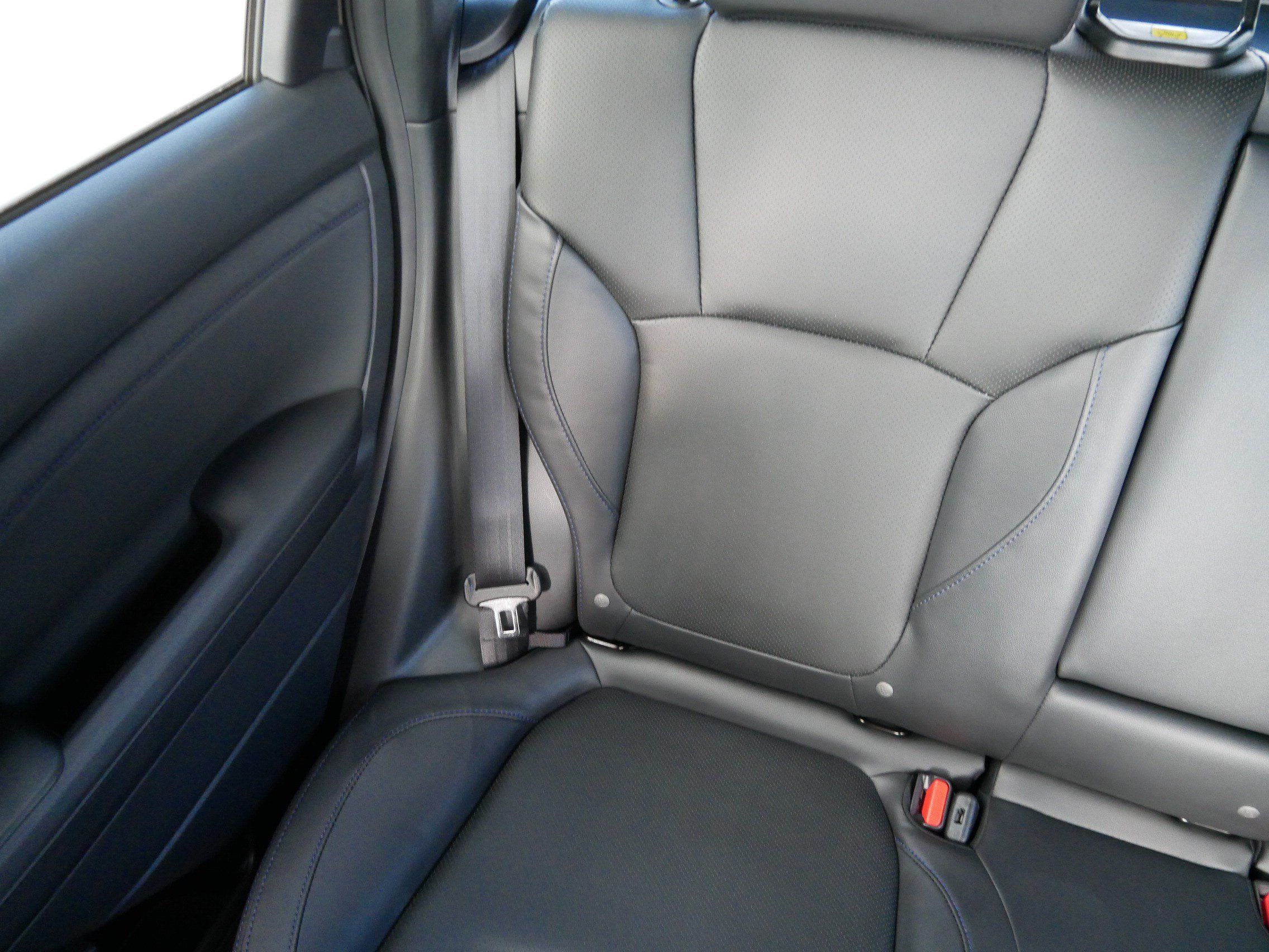 Used 2025 Subaru Forester Limited AWD/4WD image 12