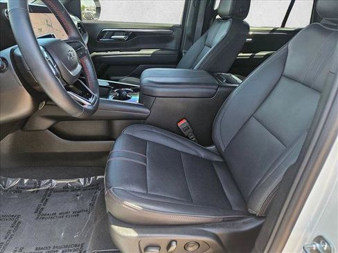 Used 2025 Chevrolet Tahoe RST w/ Comfort Package RWD image 17