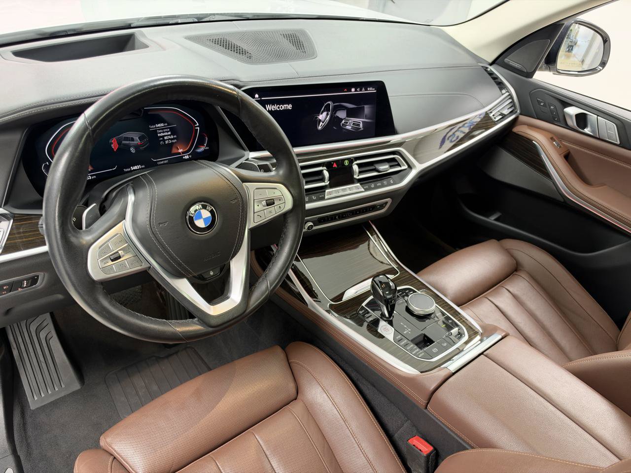 Used 2021 BMW X7 xDrive40i w/ Premium Package AWD/4WD image 27