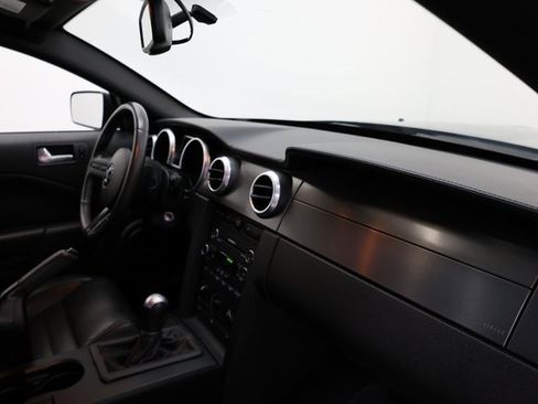 Used 2008 Ford Mustang Shelby GT500 image 64