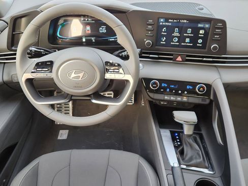 New 2026 Hyundai Elantra Sport image 25