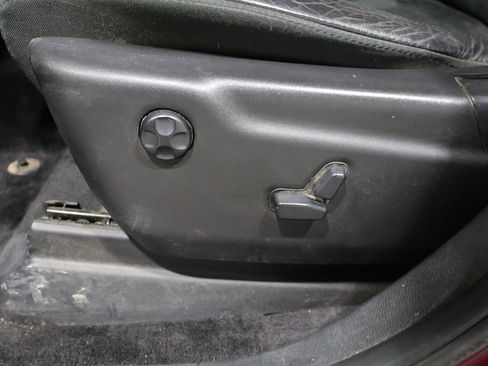 Used 2018 Jeep Grand Cherokee Altitude AWD/4WD image 10