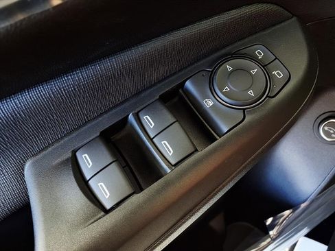 New 2026 Buick Envista Preferred w/ Convenience II Package image 25