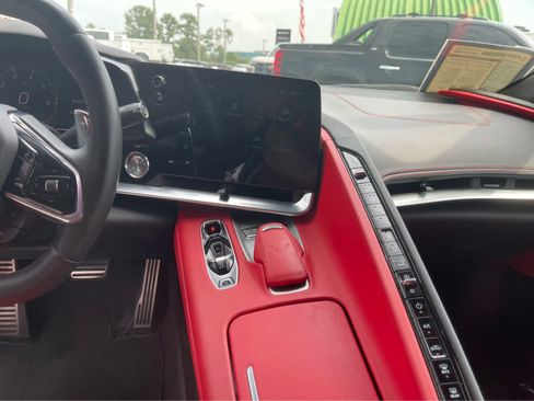 Used 2024 Chevrolet Corvette Stingray Preferred Cpe w/ Battery Protection Package RWD image 15