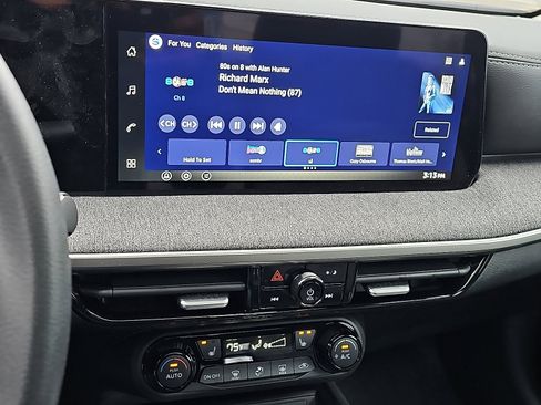 New 2026 Nissan Kicks SV w/ SV Premium Package image 12