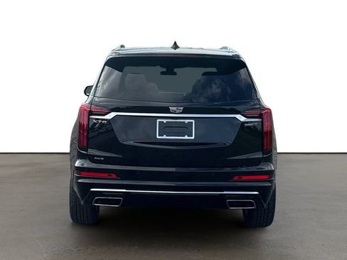 Certified 2024 Cadillac XT6 Luxury w/ LPO, Floor Liner Package AWD/4WD image 4