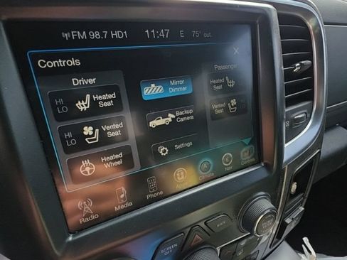 Used 2016 RAM 1500 Limited AWD/4WD image 10