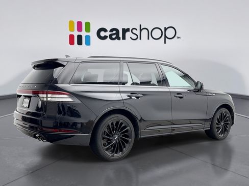 Used 2023 Lincoln Aviator Reserve w/ Equipment Group 201A AWD/4WD image 5