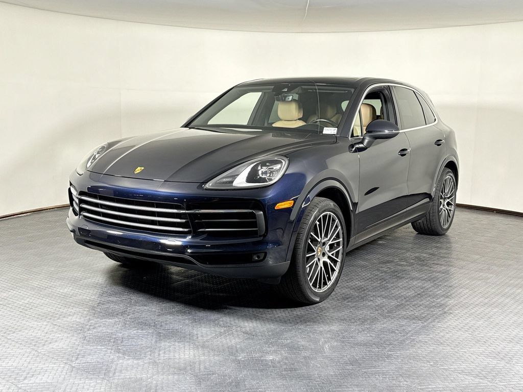 Certified 2023 Porsche Cayenne AWD/4WD image 1