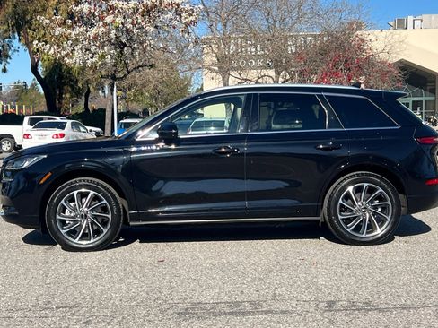 Certified 2022 Lincoln Corsair Grand Touring image 7