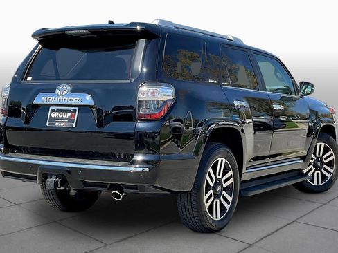 Used 2018 Toyota 4Runner Limited AWD/4WD image 13
