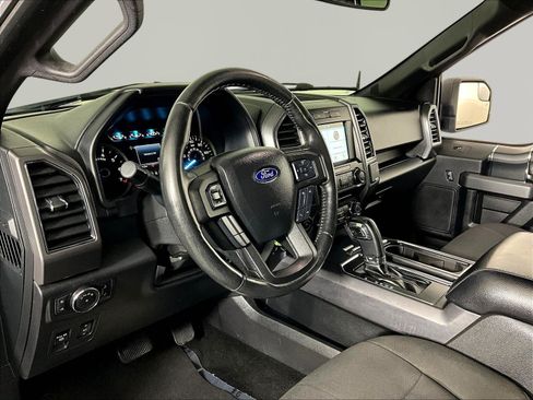 Used 2018 Ford F150 XLT w/ Equipment Group 301A Mid AWD/4WD image 18