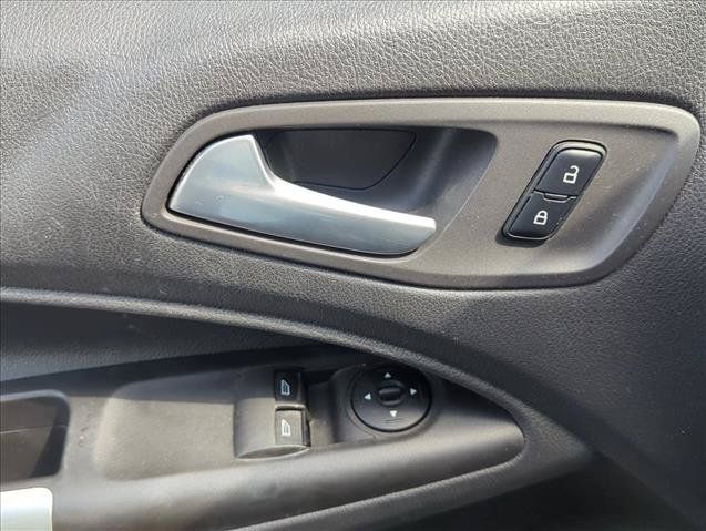 Used 2015 Ford Transit Connect XLT FWD image 10