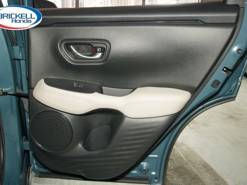Certified 2024 Honda HR-V LX image 13