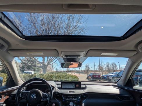 Used 2023 Acura TLX Advance image 23