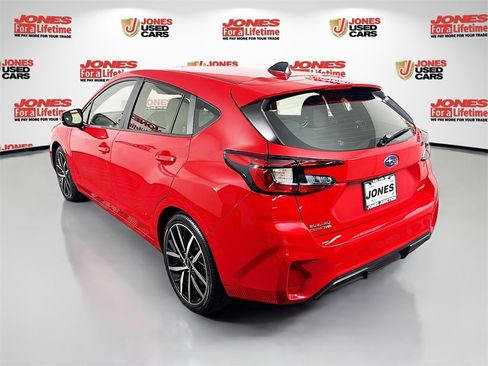 Certified 2024 Subaru Impreza 2.0i Sport image 2