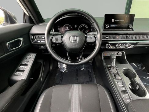 Used 2025 Honda Civic Sport image 8