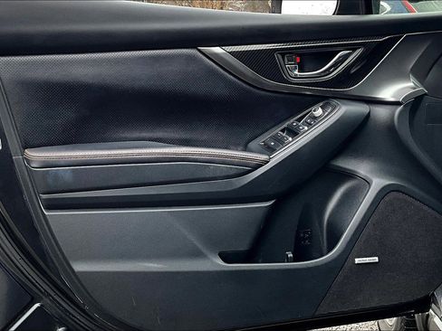 Used 2018 Subaru Crosstrek 2.0i Limited image 18