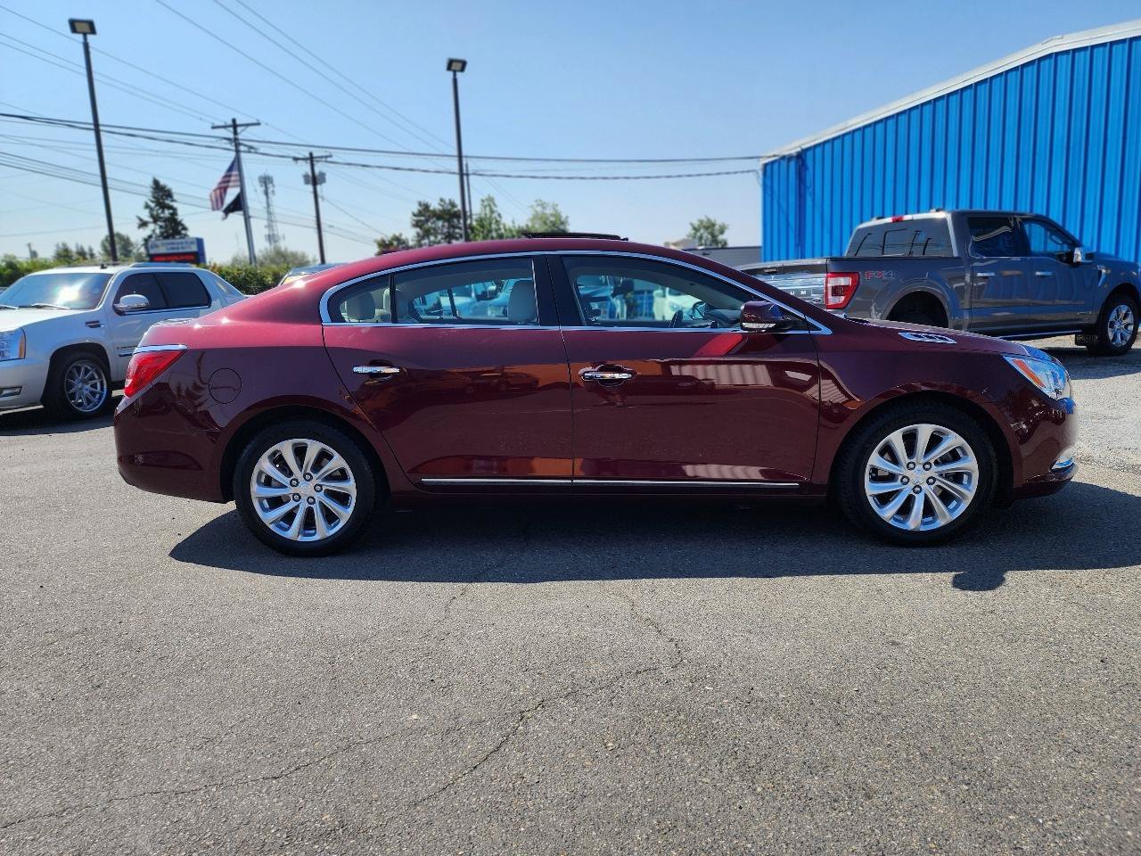 Used 2016 Buick LaCrosse Leather w/ Experience Buick Package FWD image 5