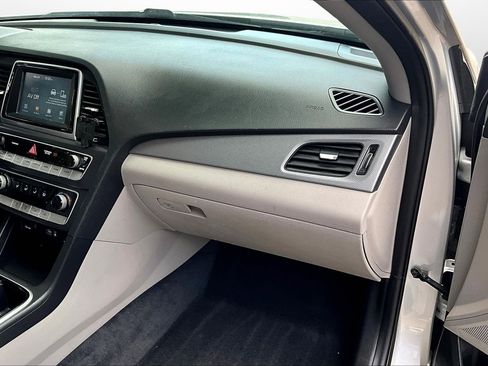 Used 2018 Hyundai Sonata ECO image 21