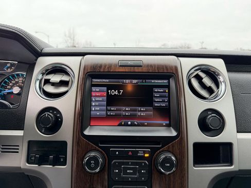 Used 2013 Ford F150 Lariat w/ Luxury Equipment Group image 11