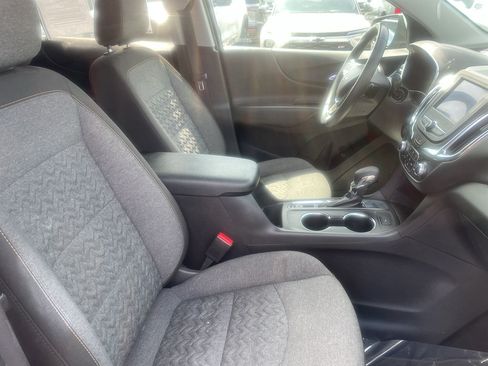 Certified 2024 Chevrolet Equinox LT FWD image 13