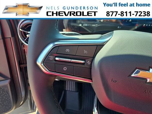 New 2026 Chevrolet Equinox LT w/ Convenience Package II image 30