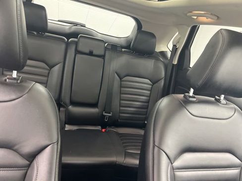 Used 2022 Ford Edge SEL w/ Convenience Package AWD/4WD image 26