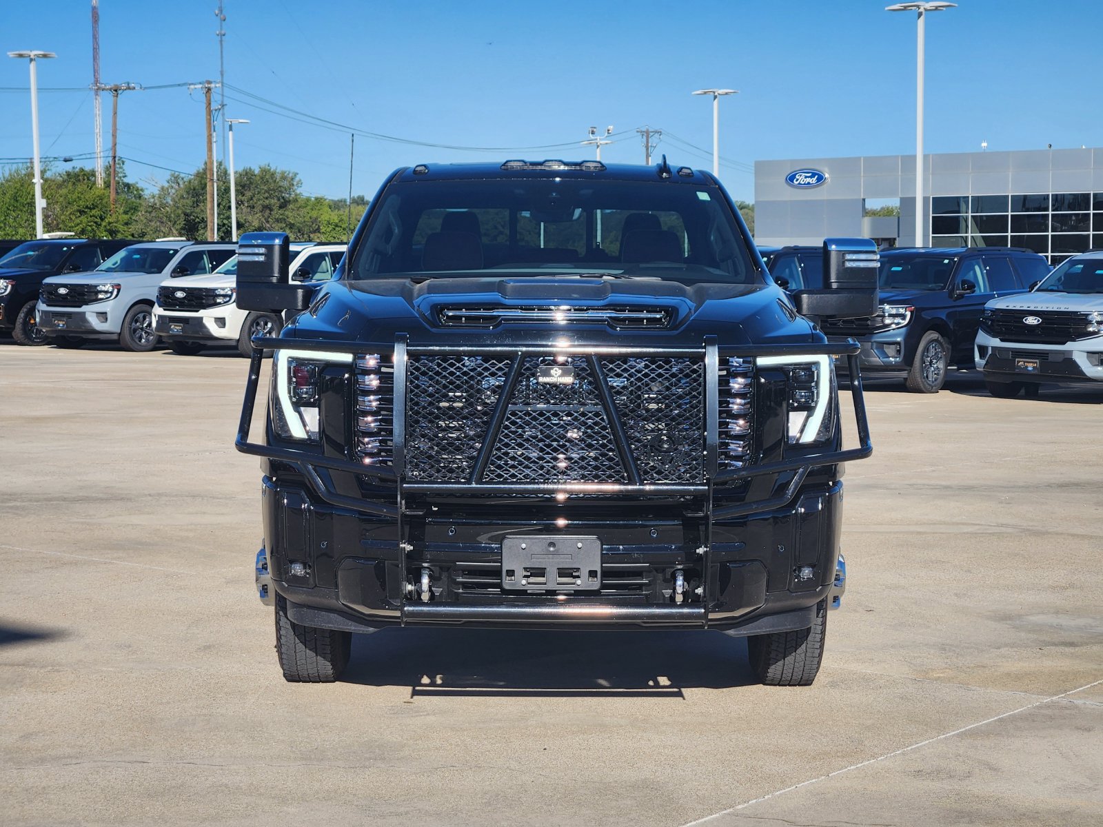 Used 2026 GMC Sierra 3500 Denali Ultimate AWD/4WD image 6