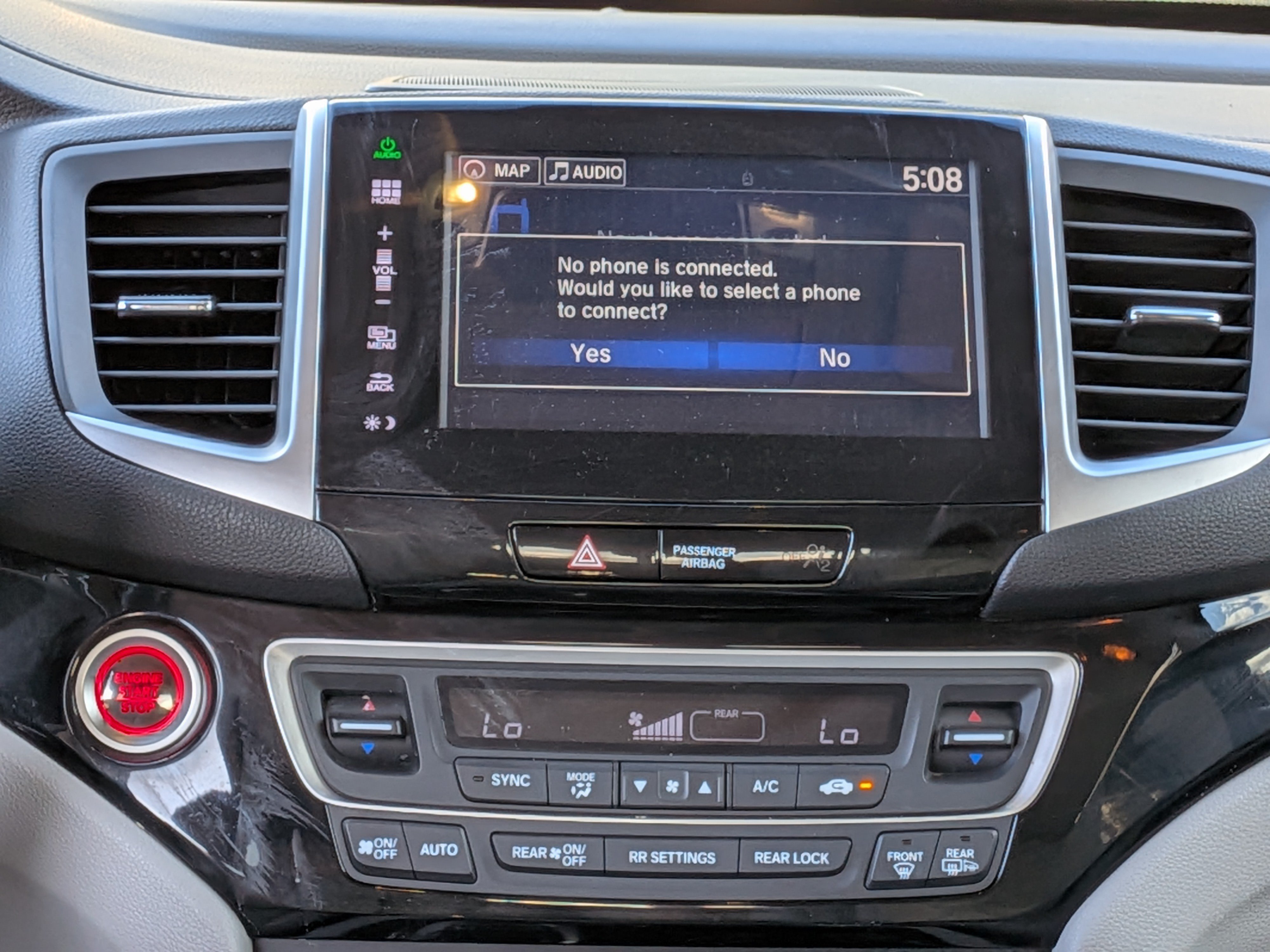 Used 2016 Honda Pilot Elite image 22