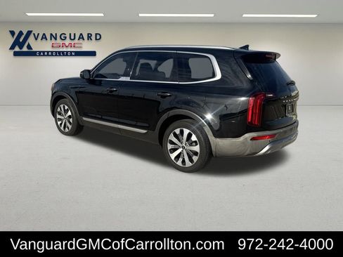 Used 2022 Kia Telluride S image 3