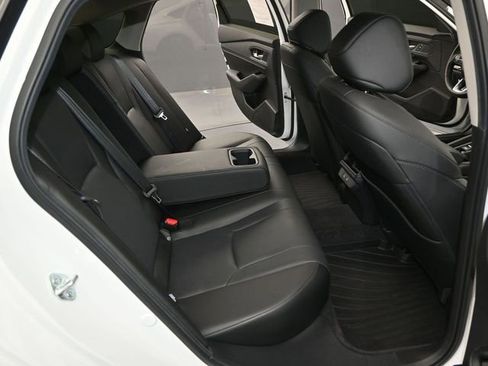 Used 2024 Honda Accord Touring image 17