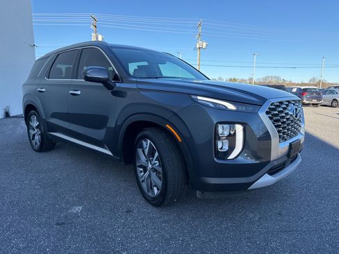 Used 2020 Hyundai Palisade SEL image 3