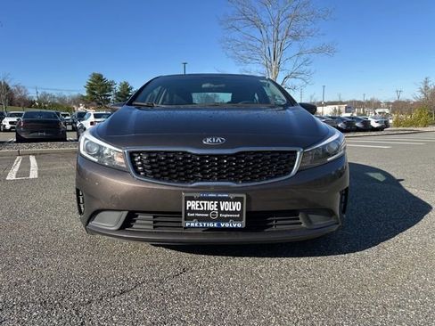 Used 2018 Kia Forte LX image 2