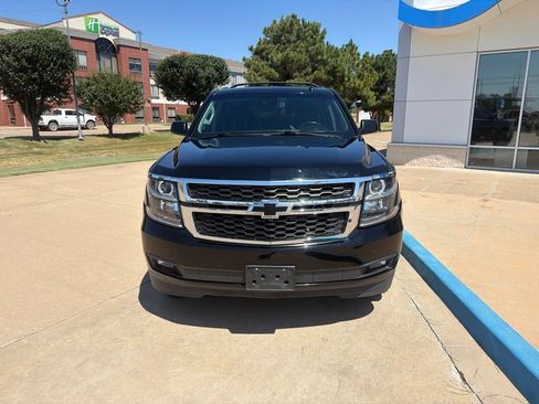 Used 2020 Chevrolet Tahoe LT w/ Texas Edition Package RWD image 3