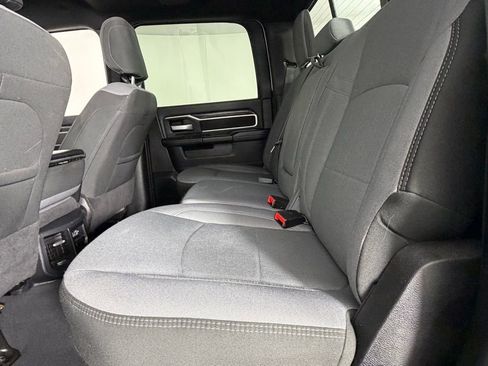 Used 2024 RAM 2500 Big Horn w/ Level 2 Equipment Group image 28