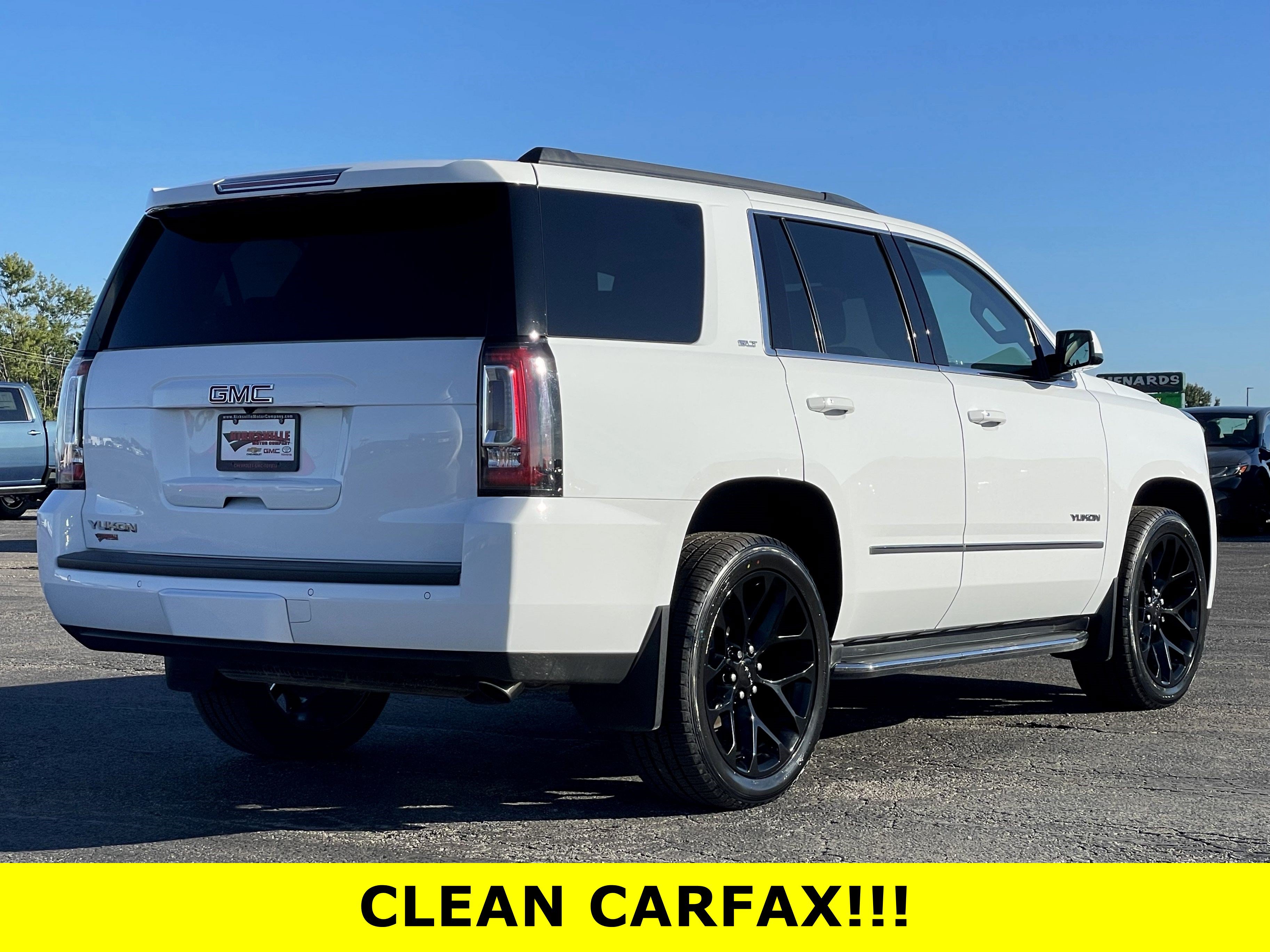 Certified 2019 GMC Yukon SLT w/ Premium Edition AWD/4WD image 4