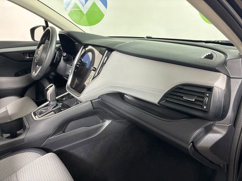 Certified 2025 Subaru Outback Premium AWD/4WD image 31