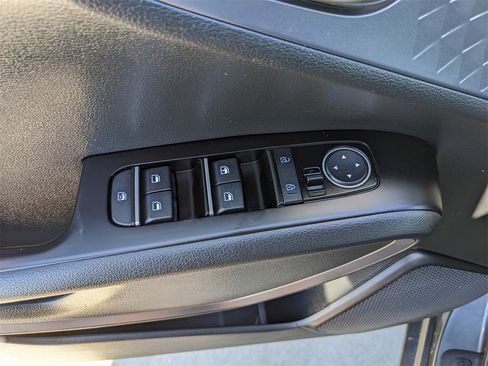 Certified 2023 Kia Soul EX image 20