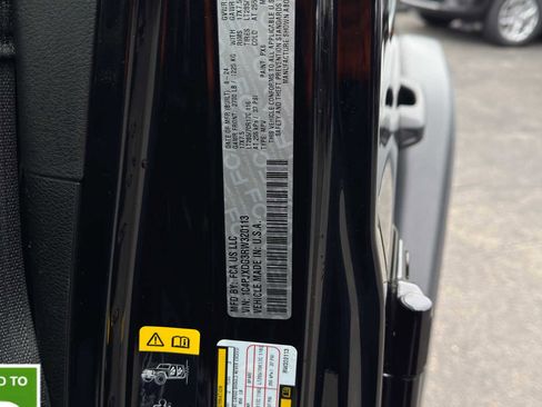 Used 2024 Jeep Wrangler Willys image 28