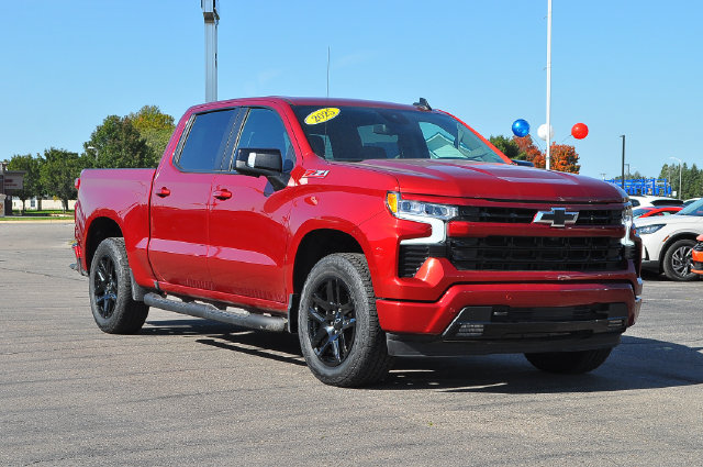 Used 2025 Chevrolet Silverado 1500 RST AWD/4WD image 1