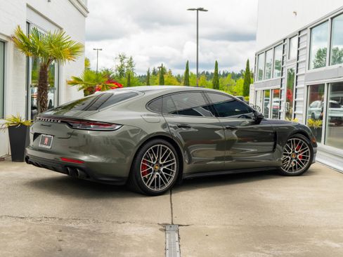 Used 2022 Porsche Panamera 4S AWD/4WD image 7